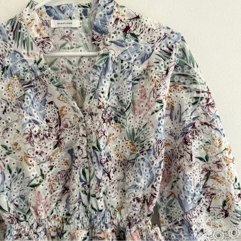 Avantlook Floral Eyelet Mini A-Line Dress Medium - Picture 3 of 6